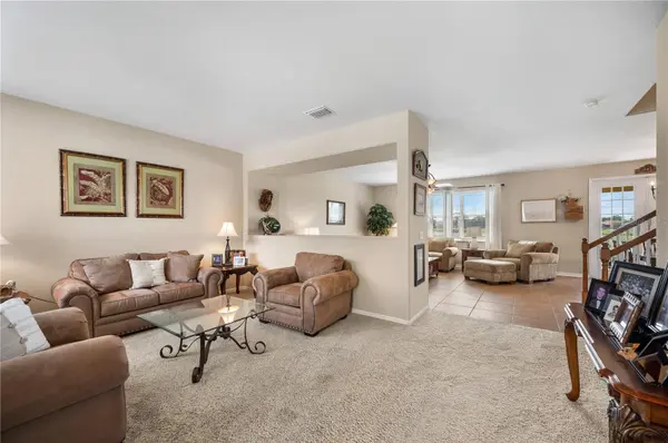 6937 LAKE EAGLEBROOKE DR, Lakeland, FL 33813