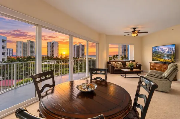 2 OCEANS WEST BLVD #406, Daytona Beach Shores, FL 32118