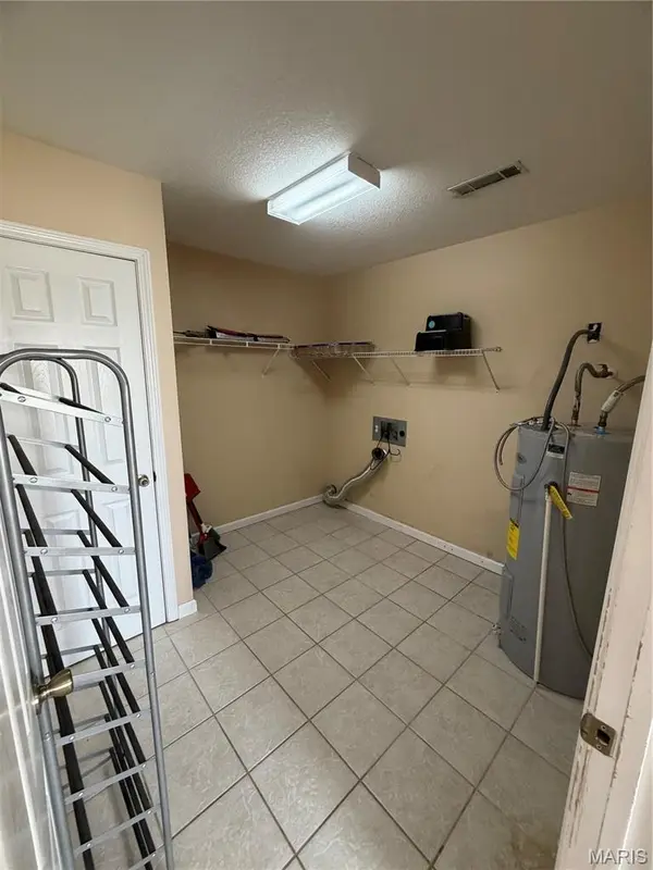 1102 Sequoyah AVE, New Madrid, MO 63869