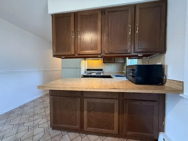 5779 N Northwest HWY #103, Chicago, IL 60631