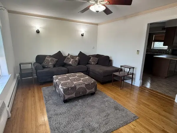 5779 N Northwest HWY #103, Chicago, IL 60631