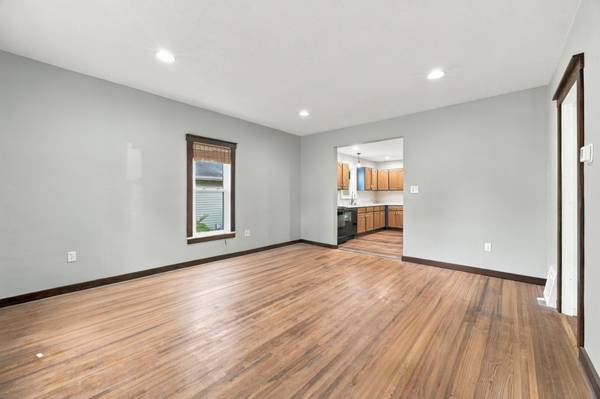 1017 3rd AVE N, Moorhead, MN 56560