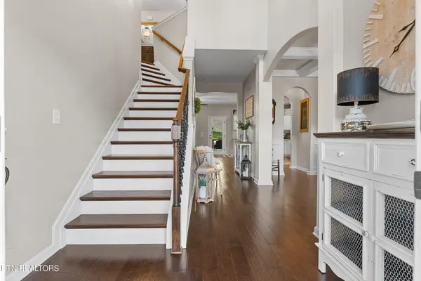 186 Dynasty Drive, Lenoir City, TN 37771