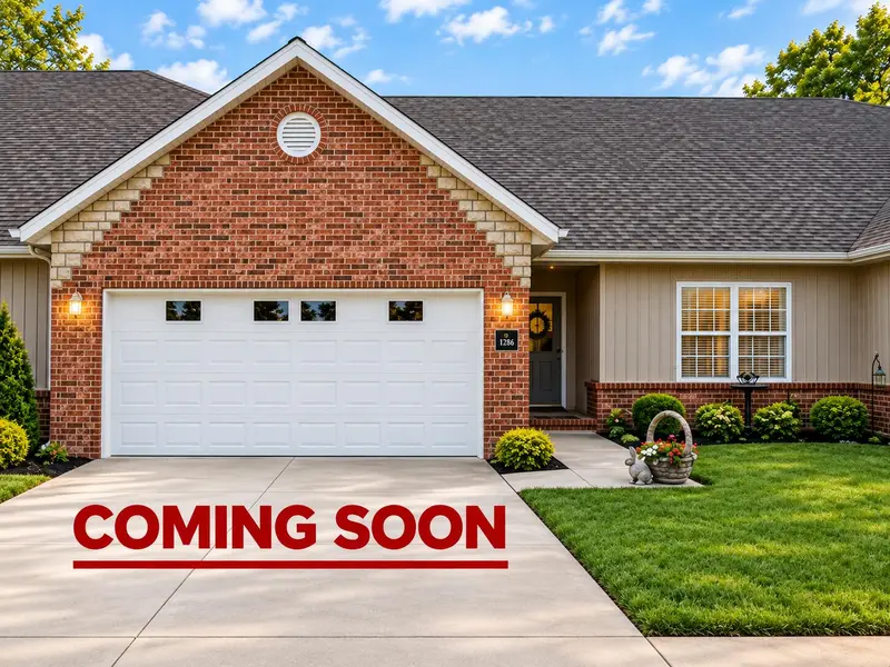 1354 N Sandy Creek CIR #4, Nixa, MO 65714