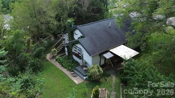 418 Sharptown RD, Canton, NC 28716