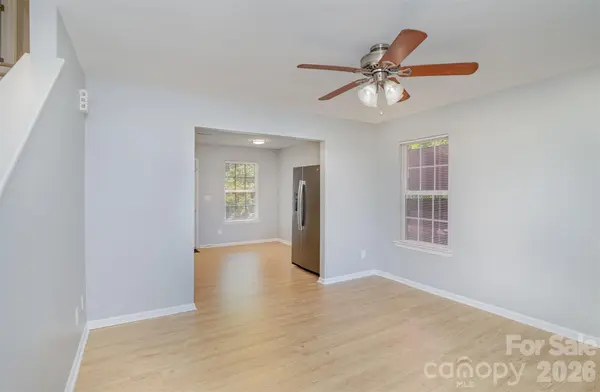 4206 Wilson LN, Charlotte, NC 28206