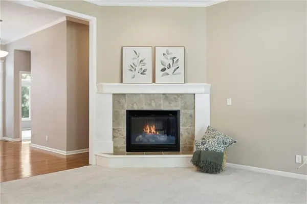 7128 Allman DR, Shawnee, KS 66217