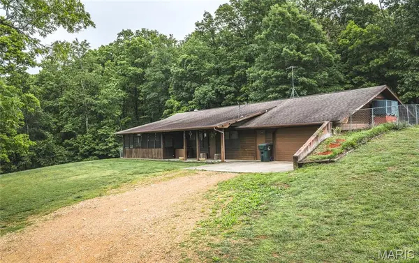 21575 State Highway B, Marble Hill, MO 63764