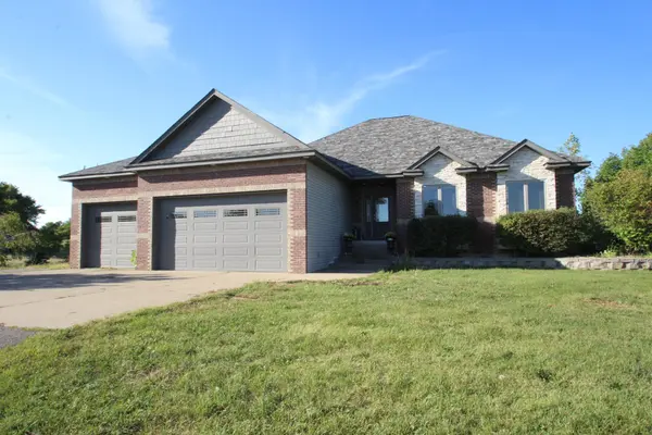 7679 185th AVE NW, Nowthen, MN 55303