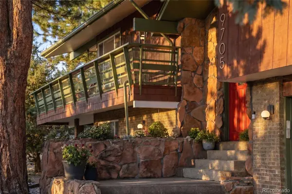 9705 W 73rd PL, Arvada, CO 80005