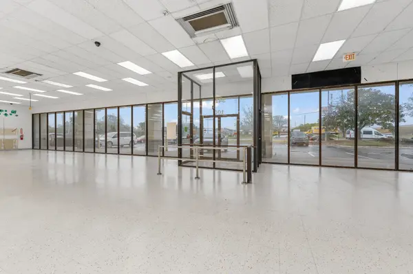 3411 N Rock Rd, Wichita, KS 67226