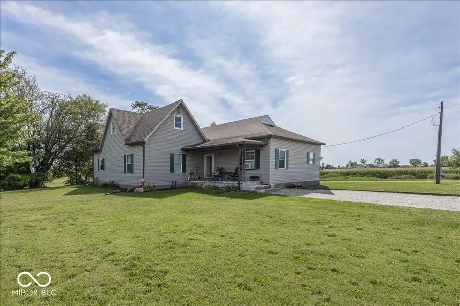 10025 W County Road 450 RD S, Shirley, IN 47384