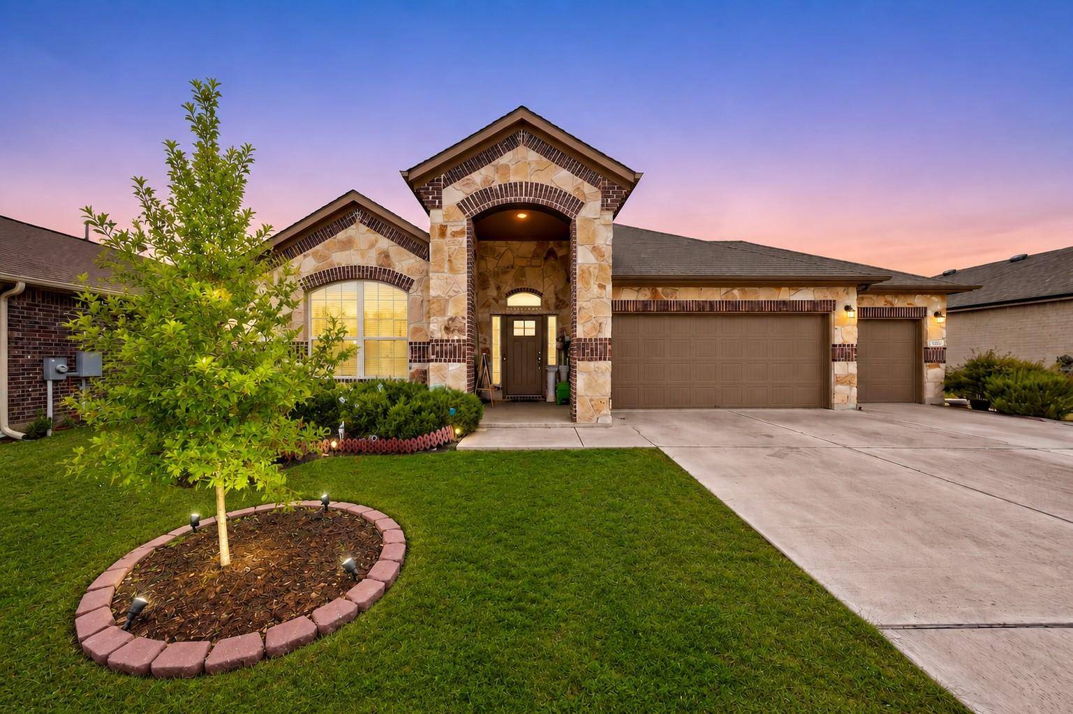 18217 Cercina TRL, Pflugerville, TX 78660