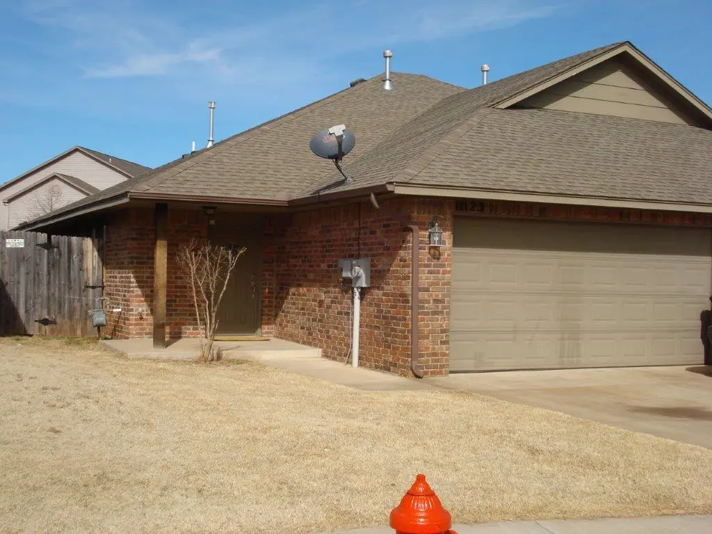 11011 SW 5th ST, Yukon, OK 73099