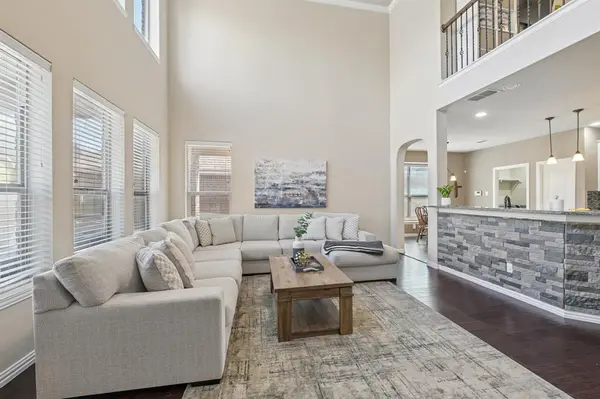 8624 Tribute Lane, Fort Worth, TX 76131