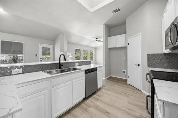 1709 Southeastern TRL, Round Rock, TX 78664