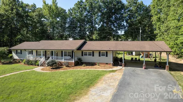 717 Pilgrim Forest DR, Monroe, NC 28110