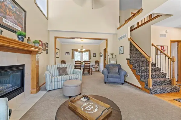 5204 N PENNSYLVANIA ST, Gladstone, MO 64118