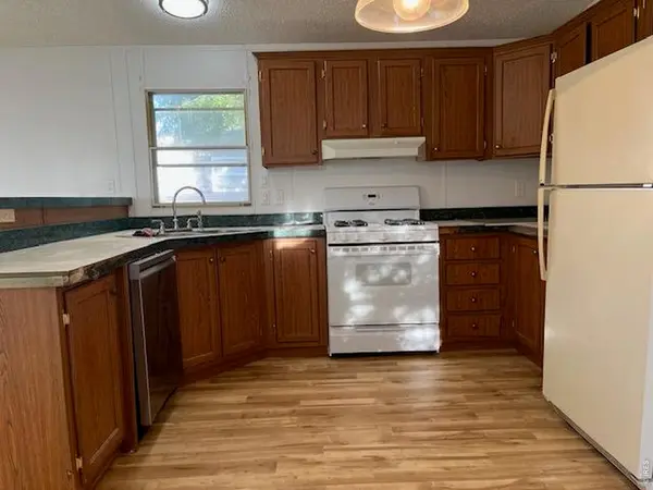 218 Grape #27, Hudson, CO 80642