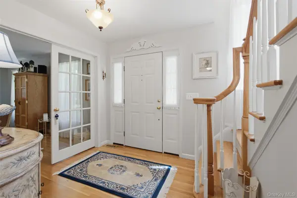 49 Millstream CT, Pawling, NY 12564