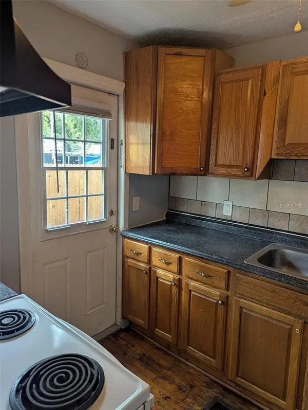 2005 12TH ST W, Bradenton, FL 34205