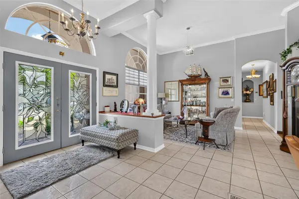 9036 LAUREL RIDGE DR, Mount Dora, FL 32757
