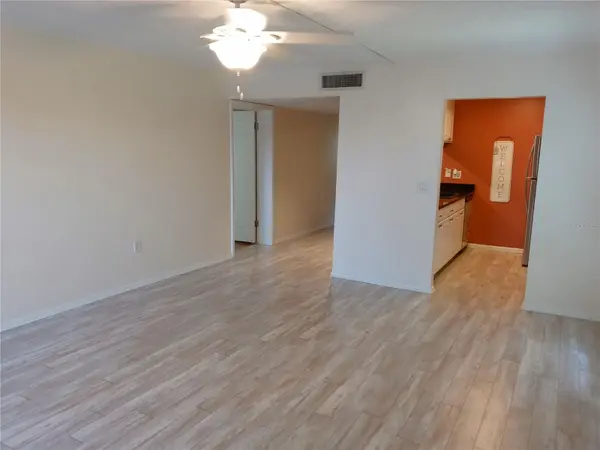 510 CRANES WAY #201, Altamonte Springs, FL 32701