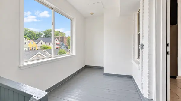 2833 N Albany AVE #2A, Chicago, IL 60618