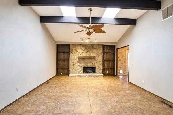 9024 N Eagle LN, Oklahoma City, OK 73132