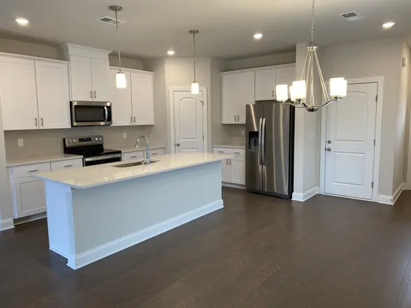 356 Wiregrass Ln, Columbia, TN 38401