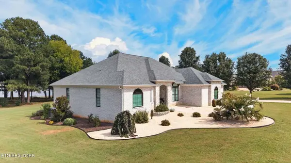 2460 Wild Pear Tr, Dandridge, TN 37725