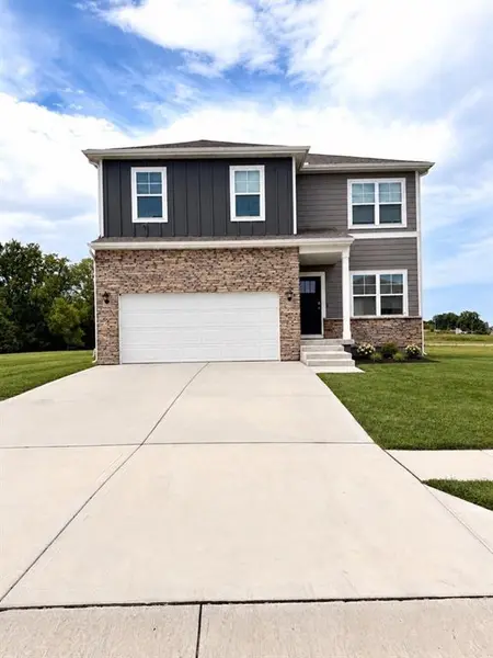 19606 W 200th TER, Spring Hill, KS 66083