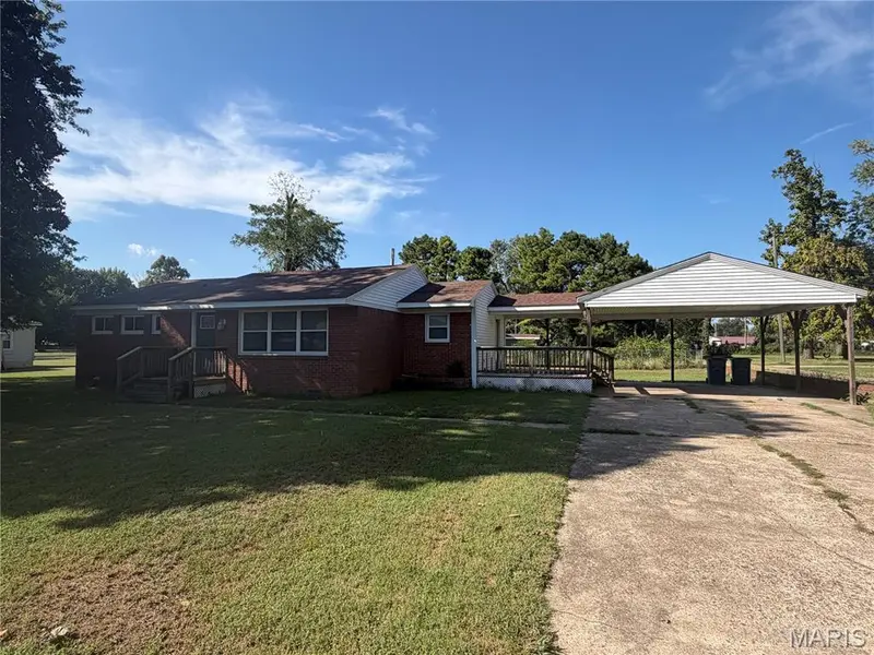 435 Vandenvender AVE, New Madrid, MO 63869