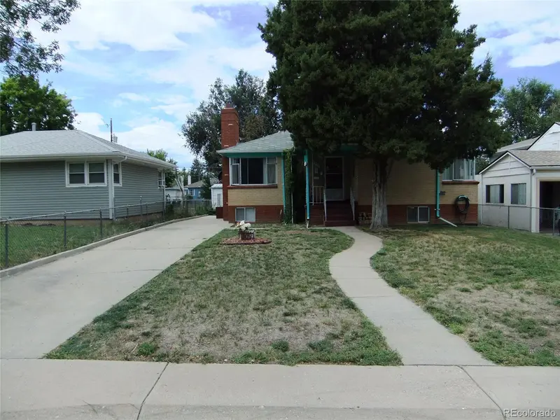 1355 Hanover ST, Aurora, CO 80010