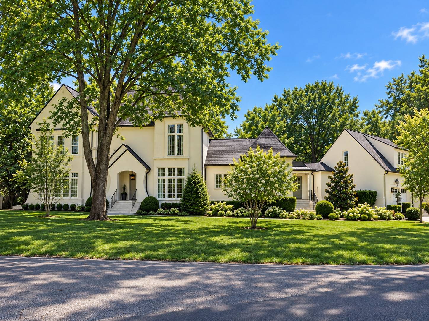 142 Heady Dr, Nashville, TN 37205