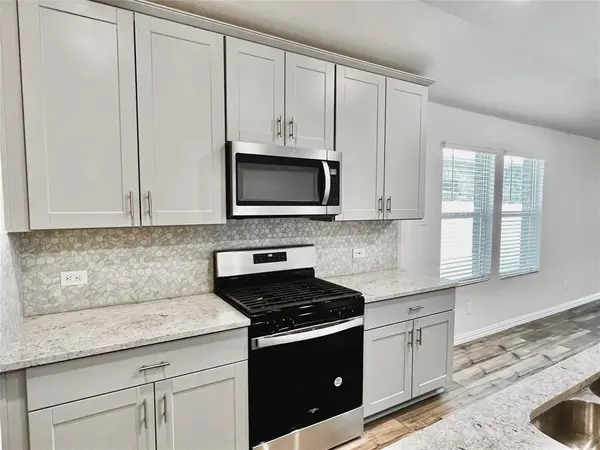 2343 Aspen Hill Drive, Forney, TX 75126