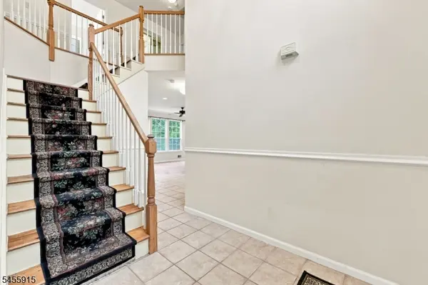 211 Winding Hill Dr, Mount Olive Twp., NJ 07840