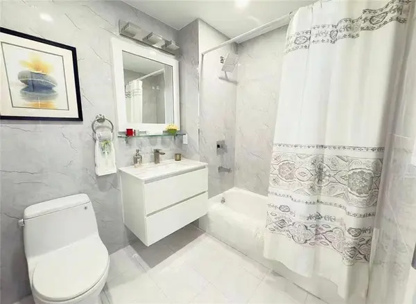 643 5th AVE #5A, Brooklyn, NY 11215