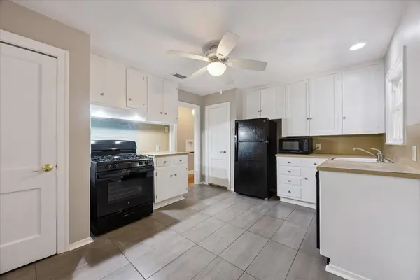 1205 W 40th ST, Austin, TX 78756