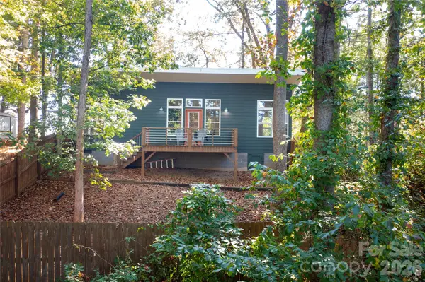 59 Country Cove CT, Leicester, NC 28748