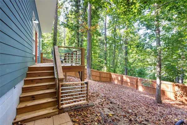 59 Country Cove CT, Leicester, NC 28748