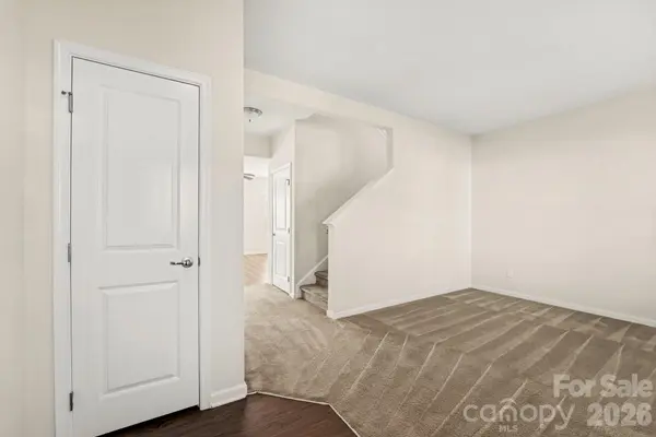 1256 Farm Branch DR SW, Concord, NC 28027