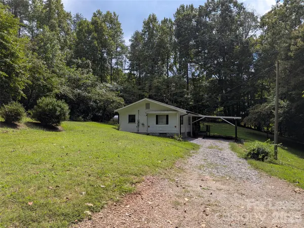 3823 Hickory HWY, Statesville, NC 28677