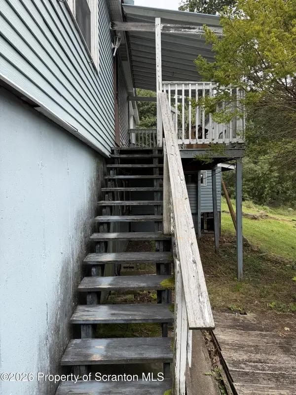 597 Lilly Lake RD, Wapwallopen, PA 18660
