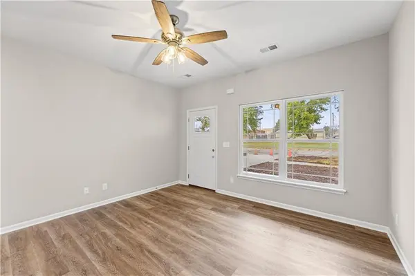 121 S Cedar ST, Ottawa, KS 66067