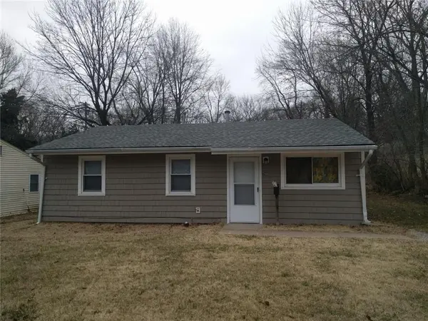 7800 E 51st ST, Kansas City, MO 64129
