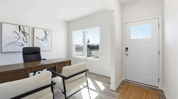 19606 W 200th TER, Spring Hill, KS 66083