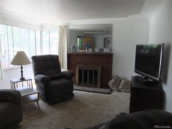 1355 Hanover, Aurora, CO 80010