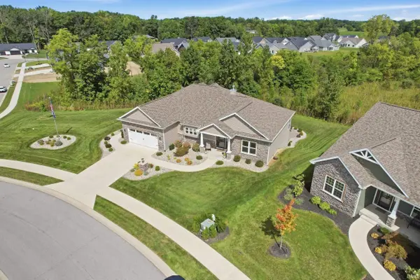 2880 Farrah XING, Fort Wayne, IN 46818-9275