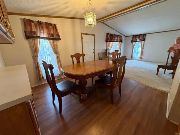 267 N East ST, Spencer, IN 47460-1405